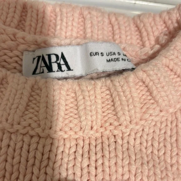 Zara Pink Crew Neck Sweater - Picture 2 of 2